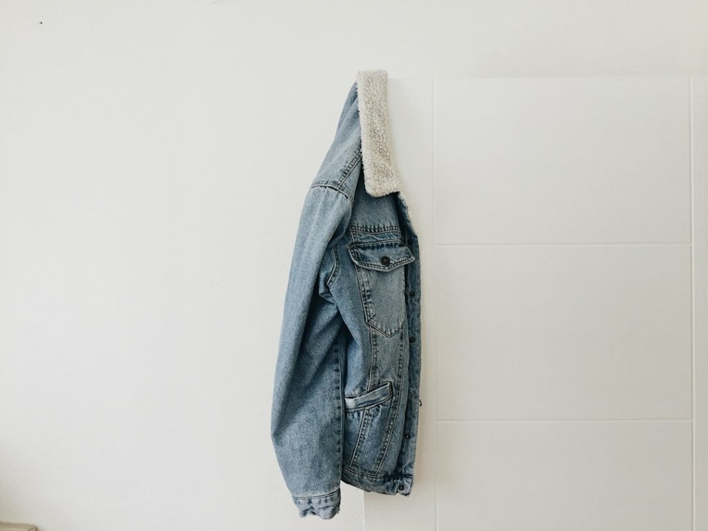 Best Oversized Denim Jackets 2026: Natural Drape, No Stiffness