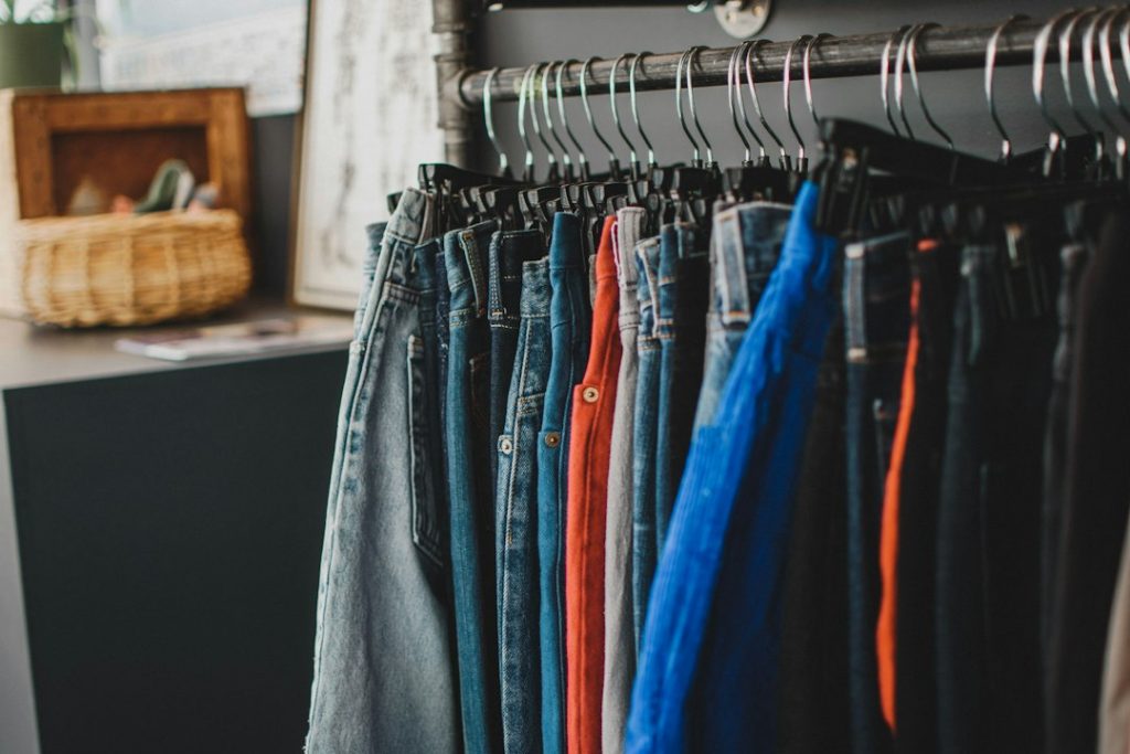 Best Vintage Wash Jeans: Authentic Thrift Finds 2026
